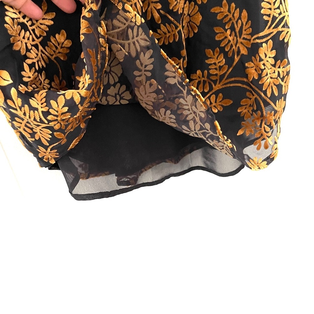 LOFT Floral Burnout Velvet Cami Top Black Gold Size S NWT - Picture 5 of 10